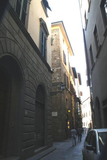 Dreaming Apartment In An Ancient Tower Florence Exterior photo